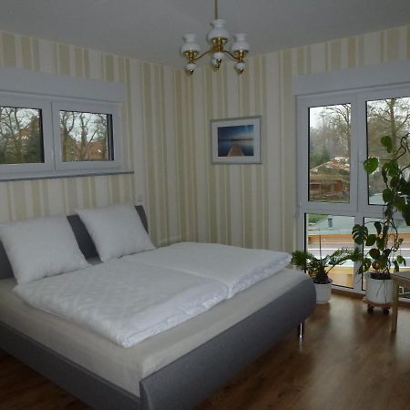 Ferienoase An Der Wublitz Villa Потсдам Екстериор снимка
