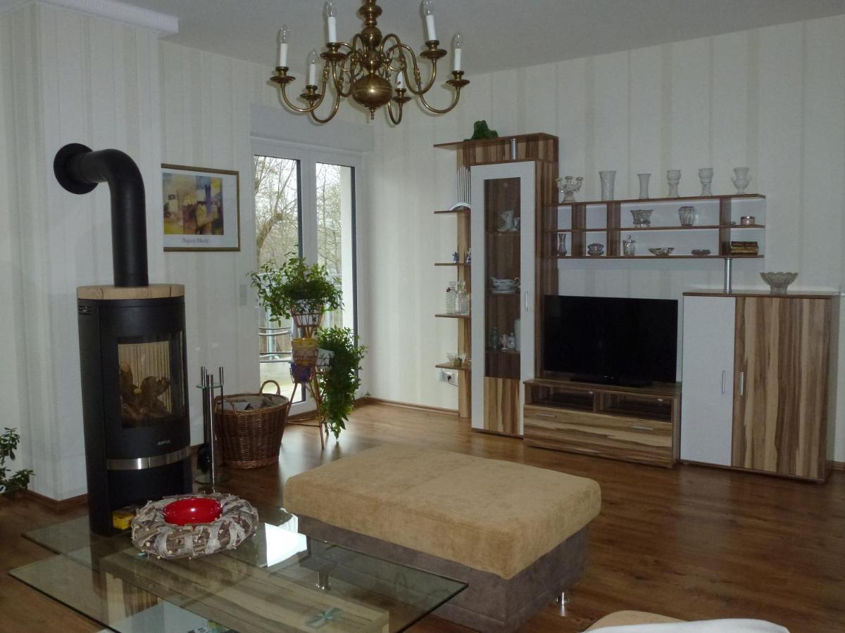 Ferienoase An Der Wublitz Villa Потсдам Екстериор снимка